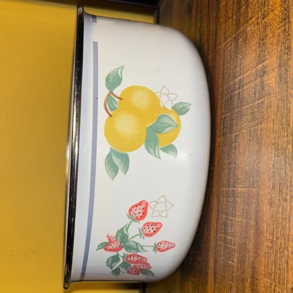 Floral Patterned Food Storage Containers - Picture 5 of 6